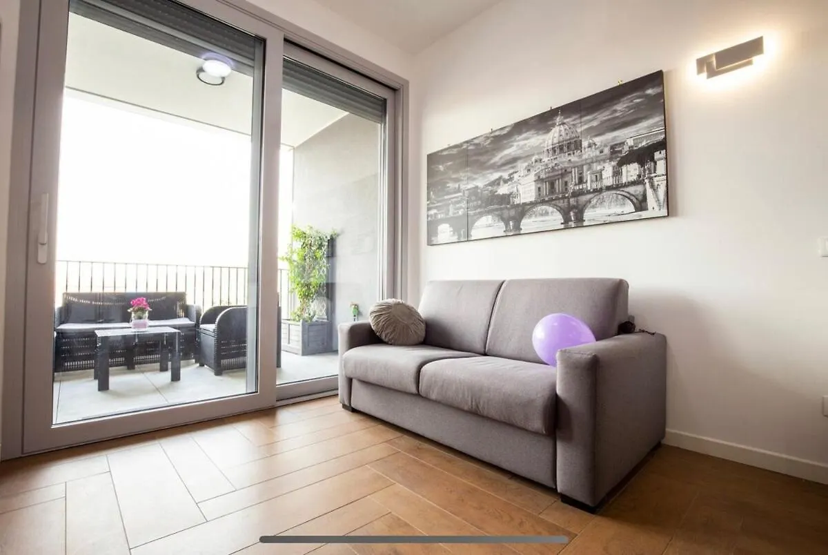Stylish Suite Close By Trastevere And City Life contacts